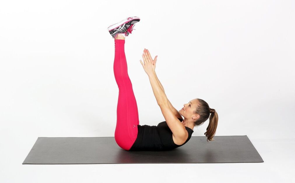 Twist with tight legs