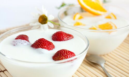 Kefir and berries for weight loss