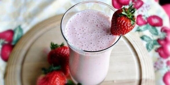 The Dukan Diet's Strawberry Smoothie