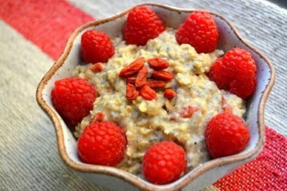 Breakfast Oatmeal on a No-Carb Diet
