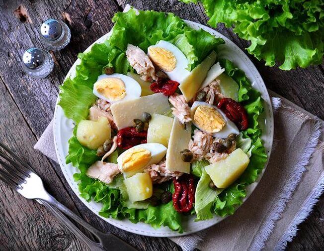 Canned Tuna Salad on a Low-Carb Diet